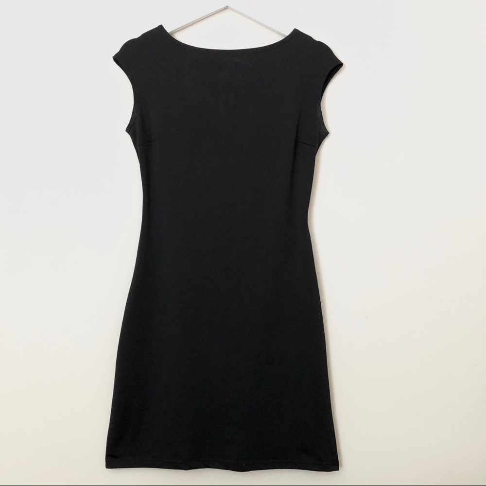 ❌ Little Black Dress